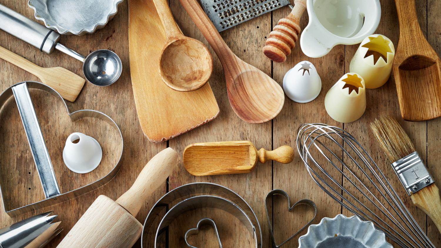 KITCHEN ESSENTIALS